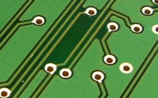 PCB单面塞孔.jpg