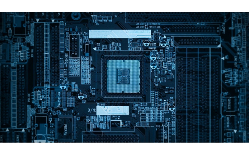 PCB设计原理与布局技巧：提升电路板设计质量的关键